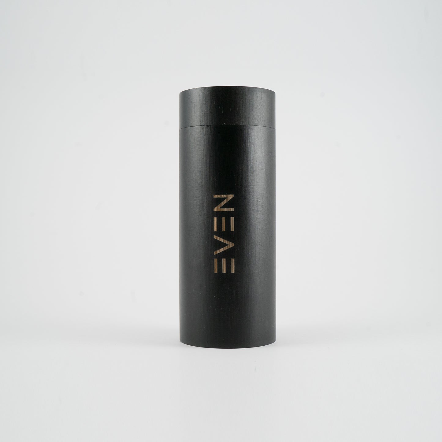 Bamboo case with lid