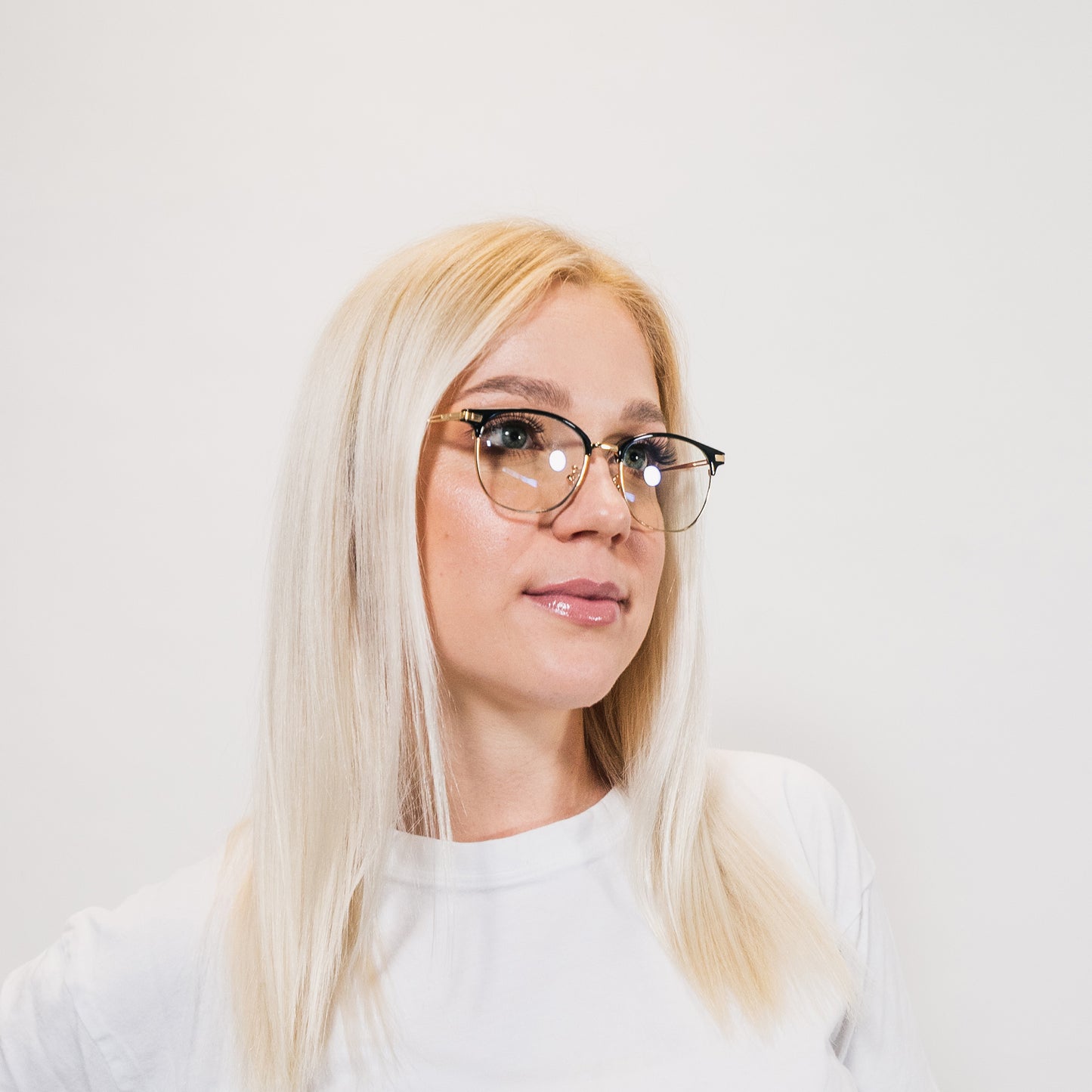 blue light glasses-gold and black frame-genetlman shape