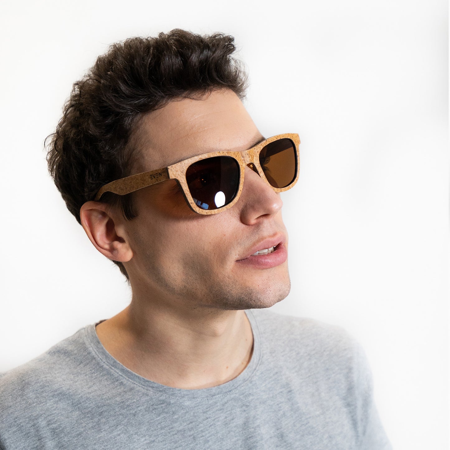 Sunglasses with UV protection - CORKIO