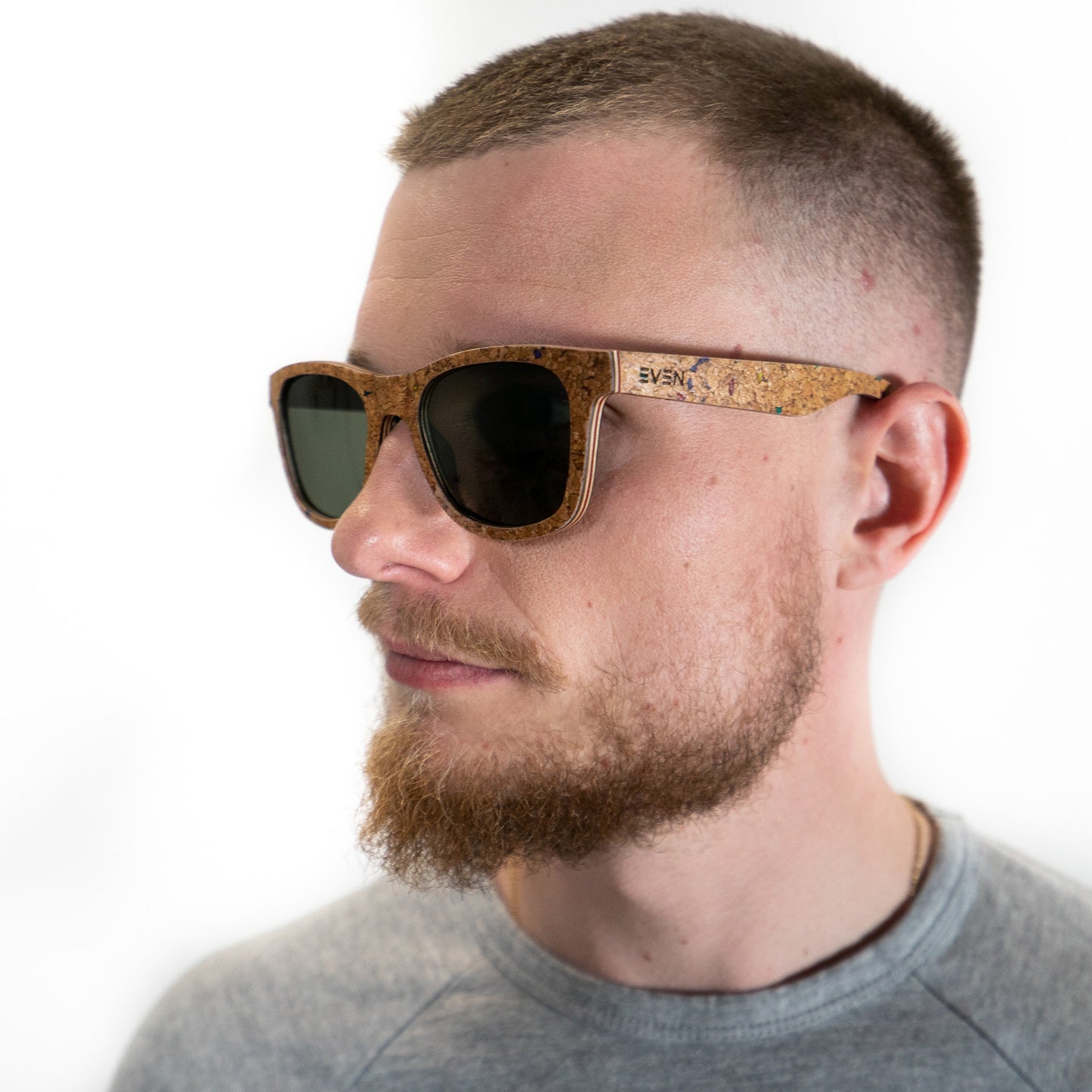 Sunglasses with UV protection - CORKIO