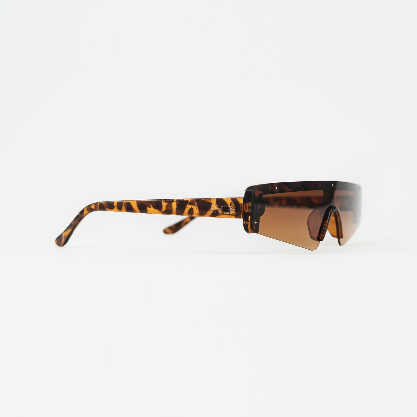 Sunglasses with UV protection - CYCLOPS