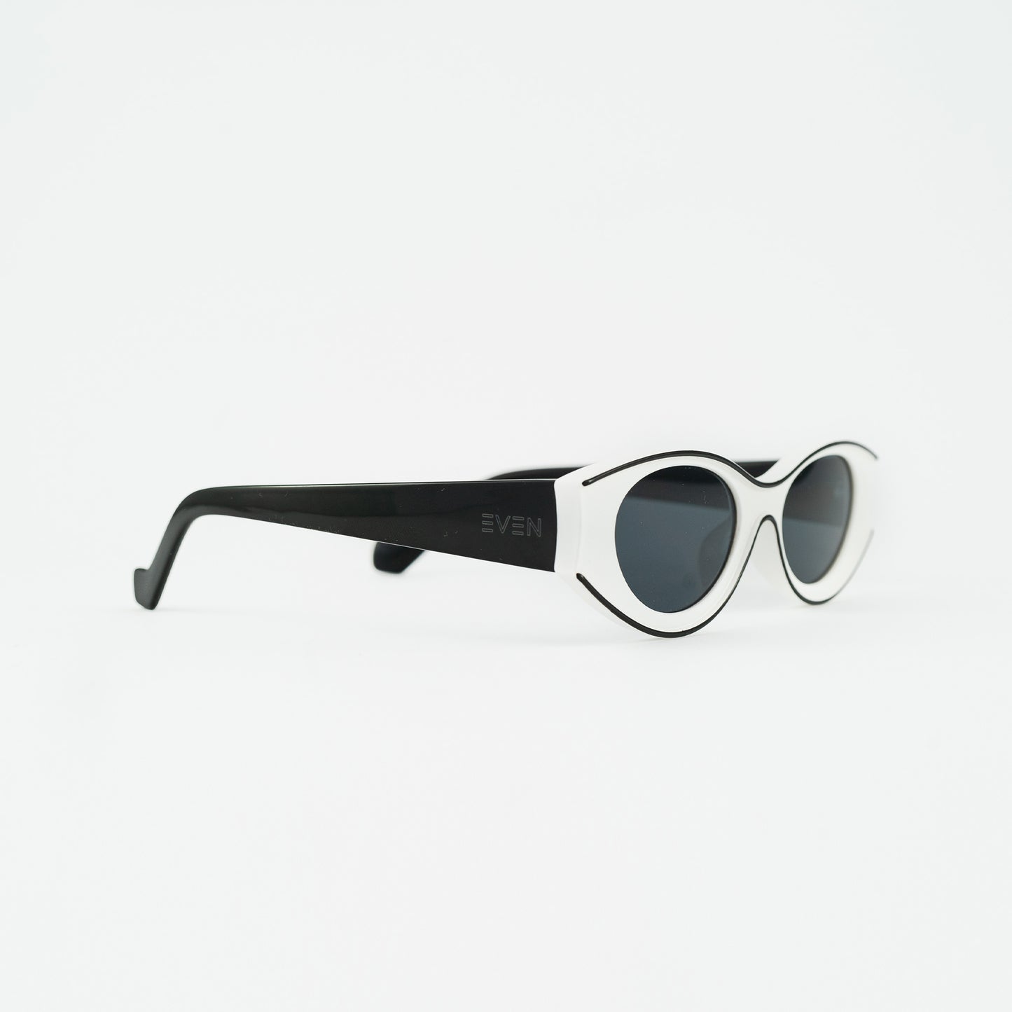 Sunglasses with UV protection - FROGI