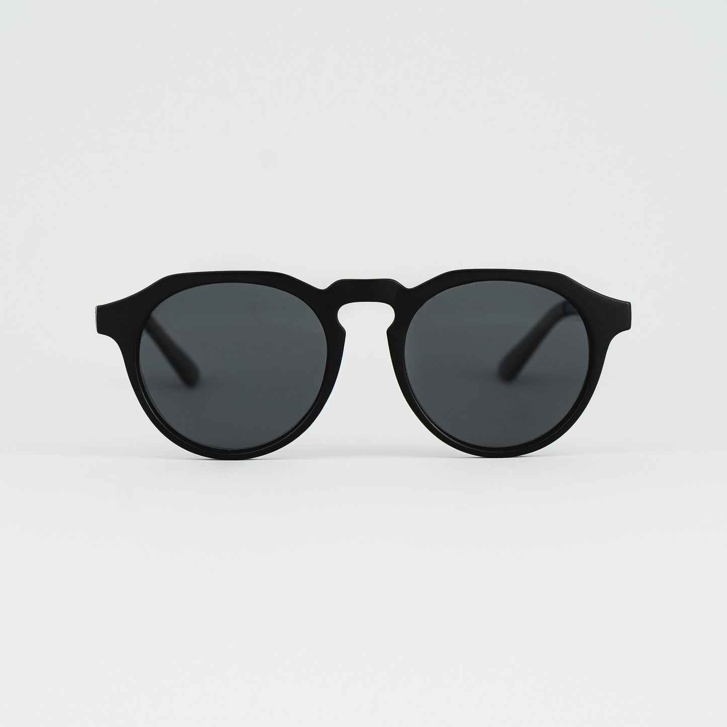 Sunglasses with UV protection - GUARDIAN