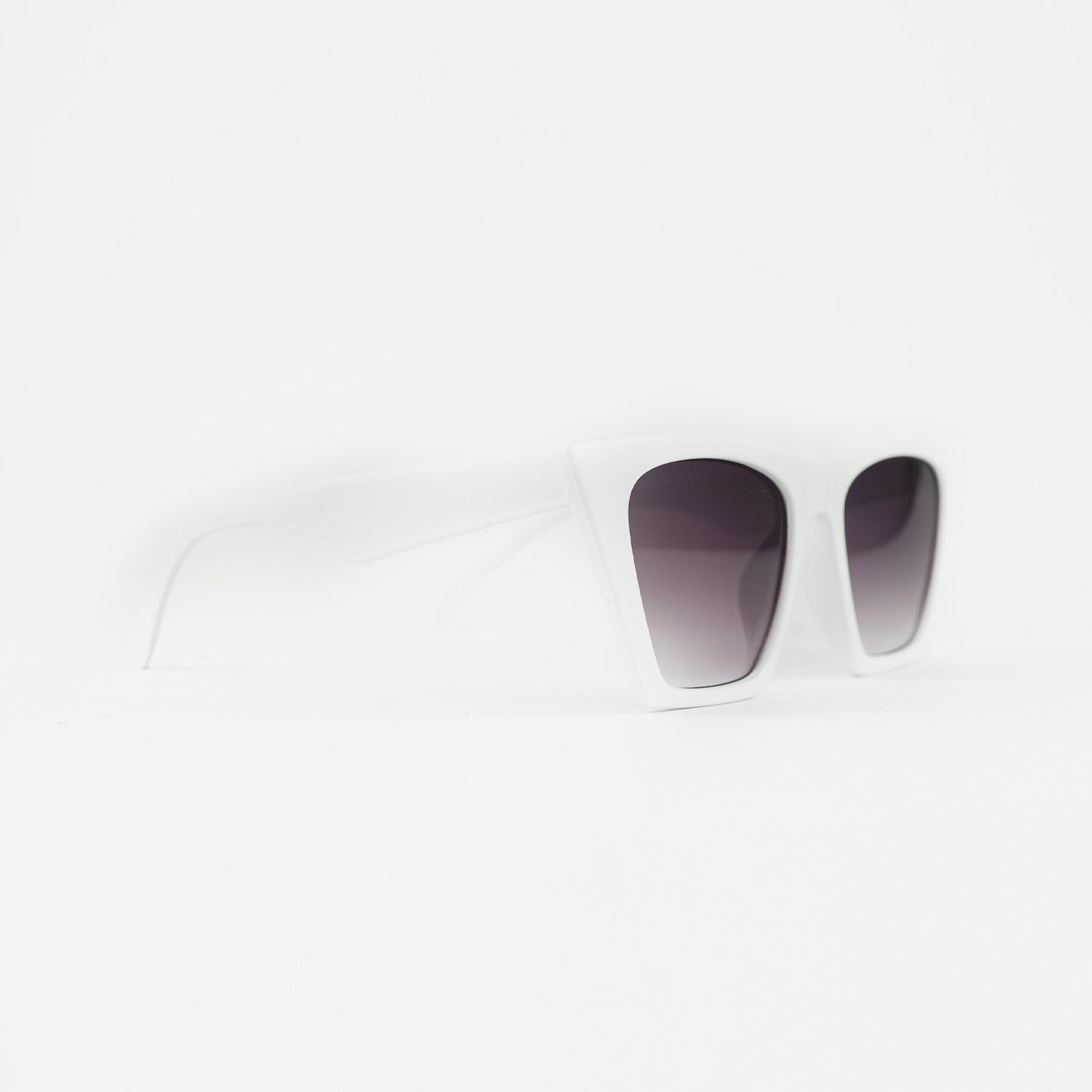 Sunglasses with UV protection - MADELINE