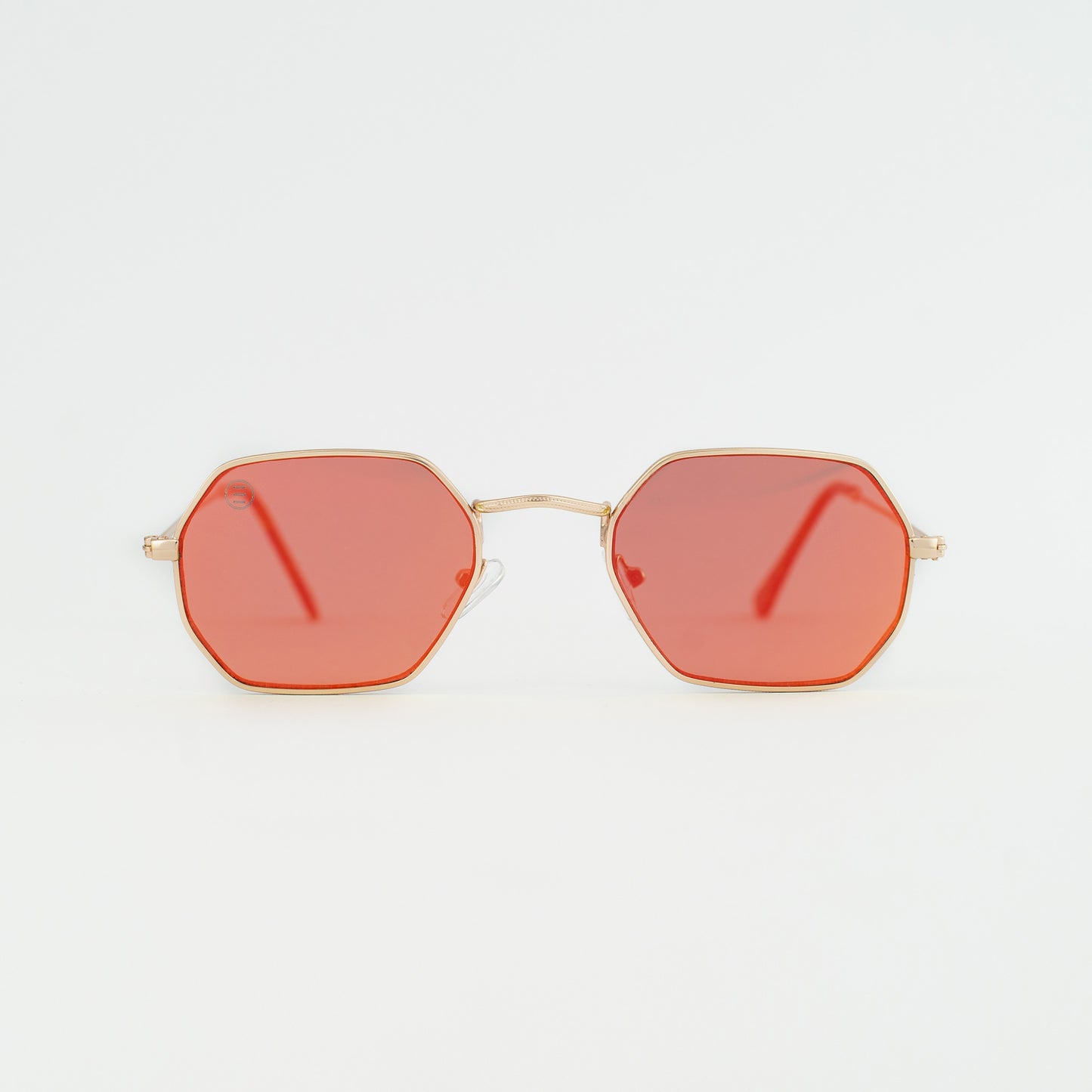 Sunglasses with UV protection - OKTA