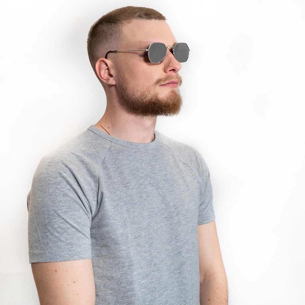 Sunglasses with UV protection - OKTA